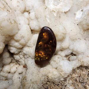 315 10.1ct oval cabochon